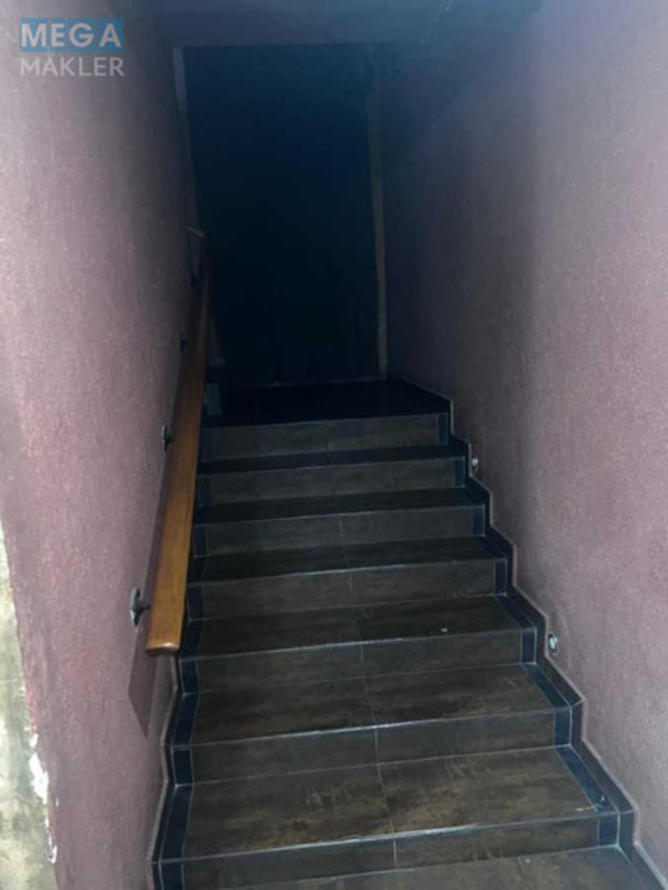 Продаж комерційної нерухомості, 500&nbsp;кв.м, <a class="location-link" href="/kiev/" title="Недвижимость Київ">Київ</a>, <a class="location-link" href="/kiev/obolonskij/" title="Недвижимость Оболонський район">Оболонський р-н</a>, Маршала Тимошенка вул., 29 (изображение 20)