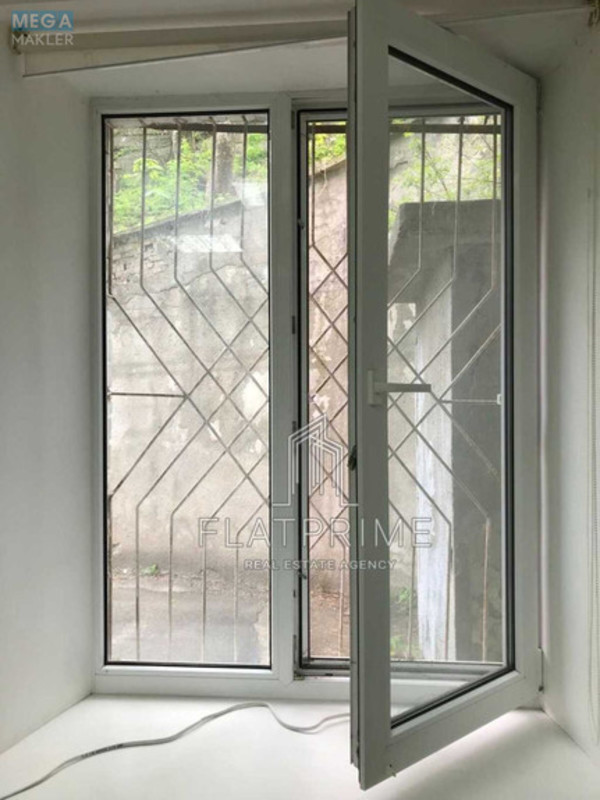Продаж комерційної нерухомості, 350&nbsp;кв.м, <a class="location-link" href="/kiev/" title="Недвижимость Київ">Київ</a>, <a class="location-link" href="/kiev/shevchenkovskij/" title="Недвижимость Шевченківський район">Шевченківський р-н</a>, Владимира Винниченко ул., 14 (изображение 13)