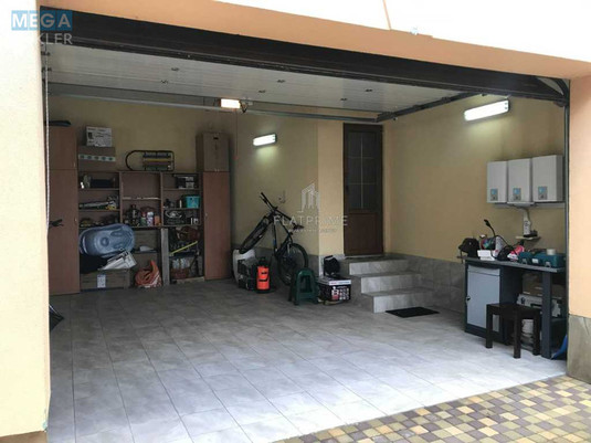 Продаж дома, 2&nbsp;поверху, 265&nbsp;кв.м, 5&nbsp;кімнат, ділянка 7&nbsp;соток, <a class="location-link" href="/petropavlovskaya-borshagovka/" title="Недвижимость Петропавлівська Борщагівка">Петропавлівська Борщагівка</a>, Лісова (изображение 23)