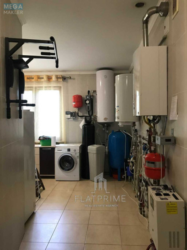 Продаж дома, 2&nbsp;поверху, 265&nbsp;кв.м, 5&nbsp;кімнат, ділянка 7&nbsp;соток, <a class="location-link" href="/petropavlovskaya-borshagovka/" title="Недвижимость Петропавлівська Борщагівка">Петропавлівська Борщагівка</a>, Лісова (изображение 24)