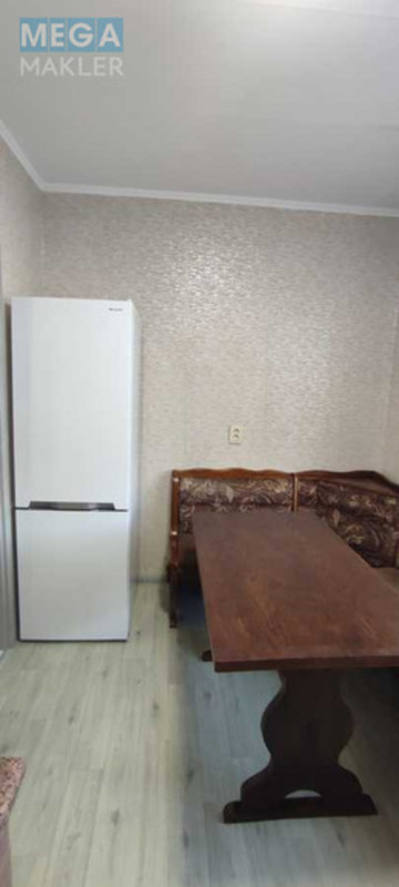 Оренда 1 кімнатної квартири, <a class="location-link" href="/kiev/" title="Недвижимость Київ">Київ</a>, <a class="location-link" href="/kiev/darnickij/" title="Недвижимость Дарницький район">Дарницький р-н</a>, Ревуцького вул., 11г (изображение 5)