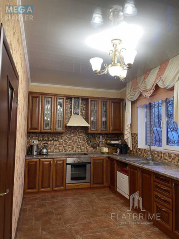 Оренда дома, <a class="location-link" href="/kiev/" title="Недвижимость Київ">Київ</a>, <a class="location-link" href="/kiev/podolskij/" title="Недвижимость Подільський район">Подільський р-н</a>, Синеозерная ул. (изображение 8)