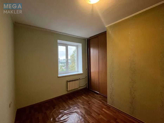 Продаж 2 кімнатної квартири (47,5/?/7,5), 6 пов. 9 пов. будинку, <a class="location-link" href="/kiev/" title="Недвижимость Київ">Київ</a>, <a class="location-link" href="/kiev/pecherskij/" title="Недвижимость Печерський район">Печерський р-н</a>, Менделеева ул., 12 (изображение 4)
