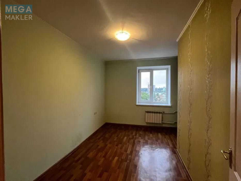 Продаж 2 кімнатної квартири (47,5/?/7,5), 6 пов. 9 пов. будинку, <a class="location-link" href="/kiev/" title="Недвижимость Київ">Київ</a>, <a class="location-link" href="/kiev/pecherskij/" title="Недвижимость Печерський район">Печерський р-н</a>, Менделеева ул., 12 (изображение 5)