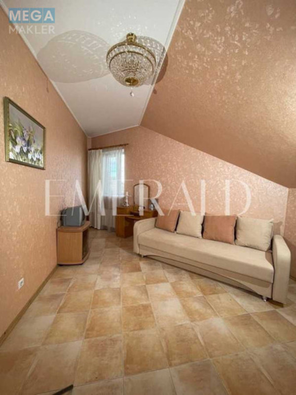 Продаж дома, 2&nbsp;поверху, 218,10&nbsp;кв.м, 4&nbsp;кімнати, ділянка 7,62&nbsp;соток, <a class="location-link" href="/kiev/" title="Недвижимость Київ">Київ</a>, <a class="location-link" href="/kiev/solomenskij/" title="Недвижимость Солом'янський район">Солом'янський р-н</a>, Школьная ул., 30 (изображение 9)