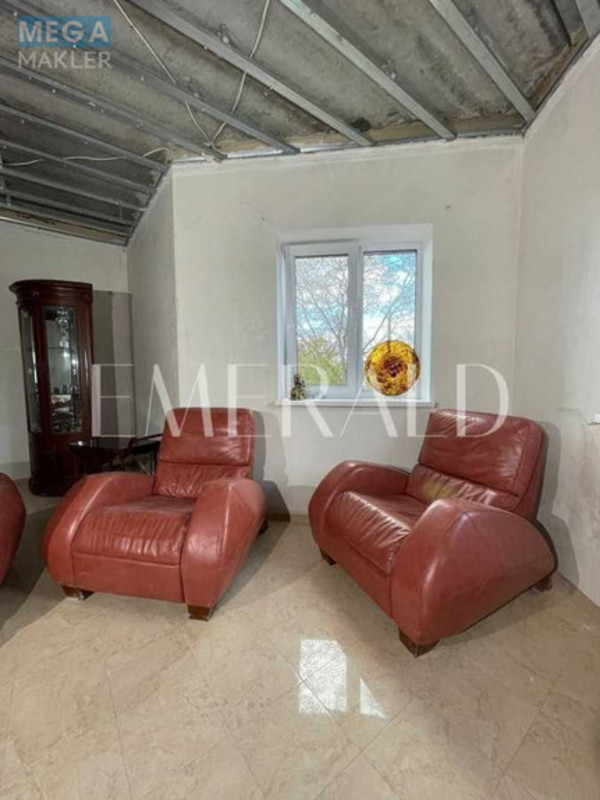 Продаж дома, 2&nbsp;поверху, 218,10&nbsp;кв.м, 4&nbsp;кімнати, ділянка 7,62&nbsp;соток, <a class="location-link" href="/kiev/" title="Недвижимость Київ">Київ</a>, <a class="location-link" href="/kiev/solomenskij/" title="Недвижимость Солом'янський район">Солом'янський р-н</a>, Школьная ул., 30 (изображение 19)