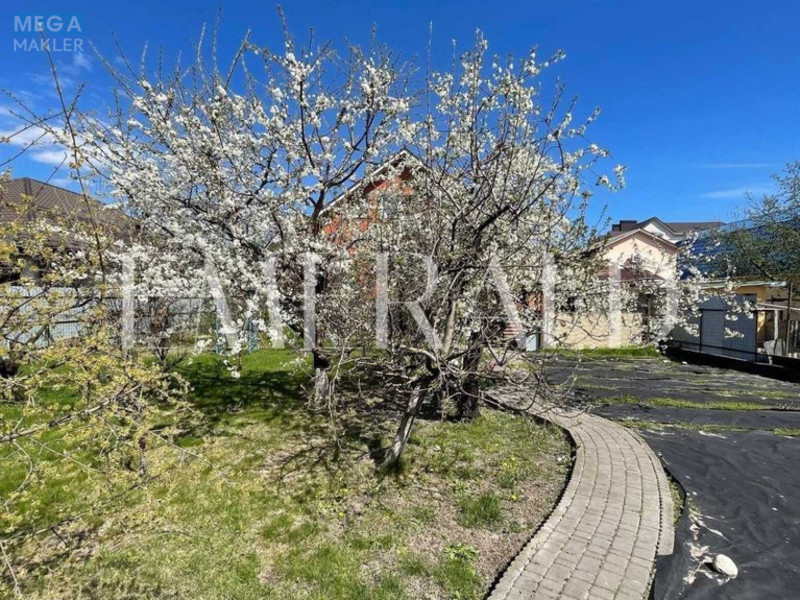Продаж дома, 2&nbsp;поверху, 218,10&nbsp;кв.м, 4&nbsp;кімнати, ділянка 7,62&nbsp;соток, <a class="location-link" href="/kiev/" title="Недвижимость Київ">Київ</a>, <a class="location-link" href="/kiev/solomenskij/" title="Недвижимость Солом'янський район">Солом'янський р-н</a>, Молодежная ул., 10В (изображение 5)