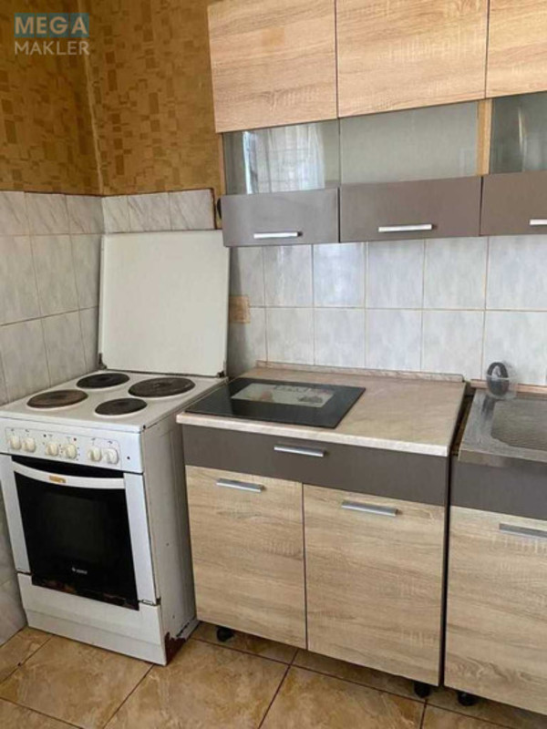 Оренда 2 кімнатної квартири, <a class="location-link" href="/odessa/" title="Недвижимость Одеса">Одеса</a>, <a class="location-link" href="/odessa/kievskij/" title="Недвижимость Київський район">Київський р-н</a>, Семьи Глодан, 35 (изображение 8)