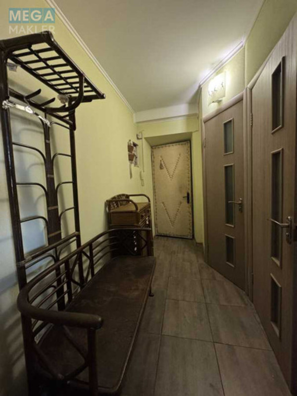 Оренда 2 кімнатної квартири, <a class="location-link" href="/kiev/" title="Недвижимость Київ">Київ</a>, <a class="location-link" href="/kiev/podolskij/" title="Недвижимость Подільський район">Подільський р-н</a>, Кирилівська вул., 124 (изображение 5)