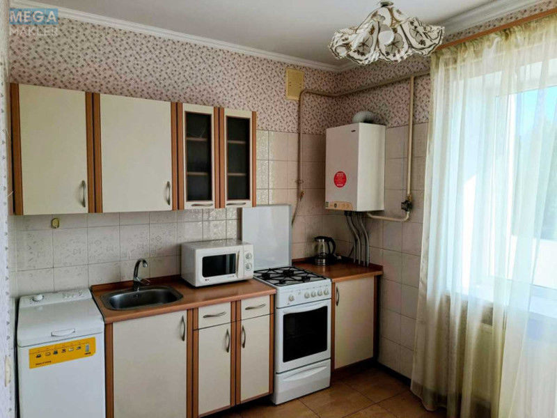 Оренда 1 кімнатної квартири, <a class="location-link" href="/odessa/" title="Недвижимость Одеса">Одеса</a>, <a class="location-link" href="/odessa/malinovskij/" title="Недвижимость Малиновський район">Малиновський р-н</a>, Комитетская, 14а (изображение 4)