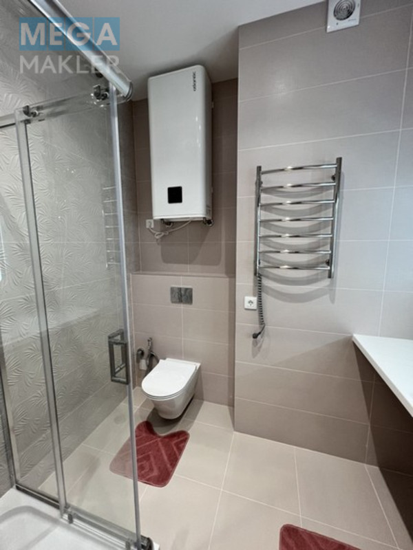 Оренда 1 кімнатної квартири, люкс, <a class="location-link" href="/kiev/" title="Недвижимость Київ">Київ</a>, <a class="location-link" href="/kiev/pecherskij/" title="Недвижимость Печерський район">Печерський р-н</a>, Верхогляда 19А ( <img src="https://megamakler.com.ua/metro/00ff00.gif" alt="" class="metro" /> м. Печерская, 10 ) (изображение 8)