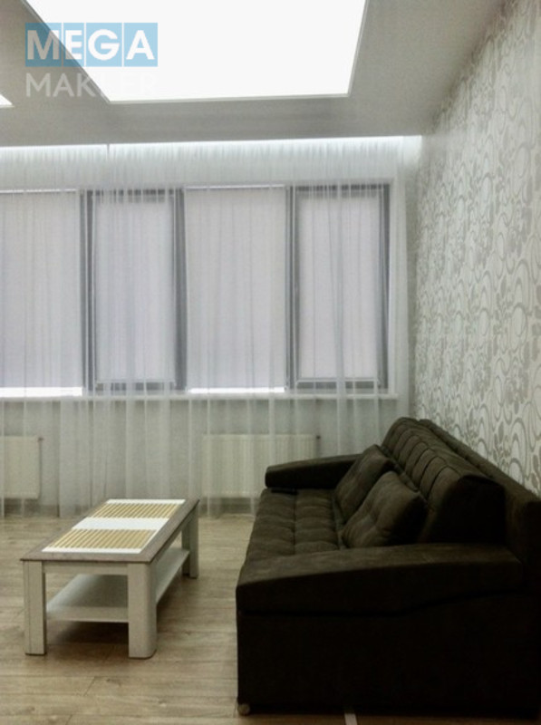 Оренда 2 кімнатної квартири, люкс, <a class="location-link" href="/kiev/" title="Недвижимость Київ">Київ</a>, <a class="location-link" href="/kiev/darnickij/" title="Недвижимость Дарницький район">Дарницький р-н</a>, Трускавецька 6В ( <img src="https://megamakler.com.ua/metro/00ff00.gif" alt="" class="metro" /> м. Осокорки, 7 ) (изображение 3)