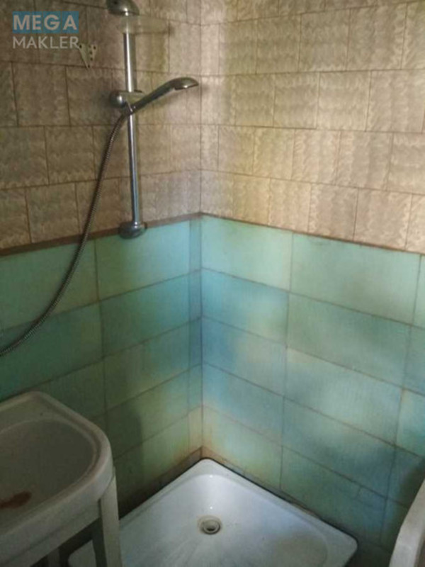 Продаж дома, 2&nbsp;поверху, 120&nbsp;кв.м, 5&nbsp;кімнат, ділянка 5&nbsp;соток, <a class="location-link" href="/rozhny-selo/" title="Недвижимость Рожні">Рожни</a>, 2га Лугова, 15 (изображение 8)