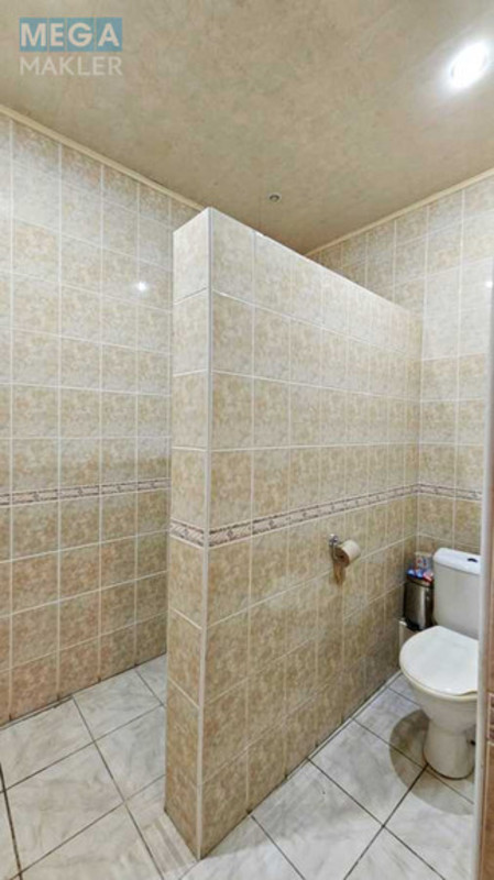 Оренда комерційної нерухомості, 340&nbsp;кв.м, <a class="location-link" href="/dneprodzerzhinsk/" title="Недвижимость Кам'янське">Каменское</a>, проспект Победы, 14 (изображение 14)