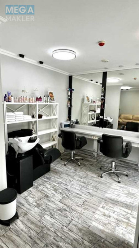 Продаж комерційної нерухомості, 48&nbsp;кв.м, <a class="location-link" href="/kiev/" title="Недвижимость Київ">Київ</a>, <a class="location-link" href="/kiev/dneprovskij/" title="Недвижимость Дніпровський район">Дніпровський р-н</a>, Регенераторная ул., 4 (изображение 2)
