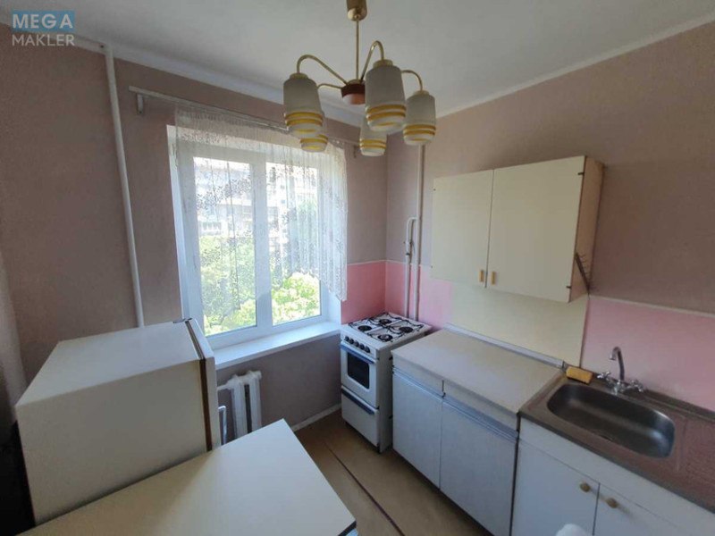 Продаж 2 кімнатної квартири (50/30/6), 6 пов. 9 пов. будинку, <a class="location-link" href="/kiev/" title="Недвижимость Київ">Київ</a>, <a class="location-link" href="/kiev/obolonskij/" title="Недвижимость Оболонський район">Оболонський р-н</a>, Маршала Рокоссовського просп., 4 (изображение 4)