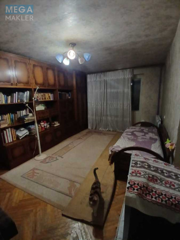 Оренда кімнати (підселення), <a class="location-link" href="/kiev/" title="Недвижимость Київ">Київ</a>, <a class="location-link" href="/kiev/dneprovskij/" title="Недвижимость Дніпровський район">Дніпровський р-н</a>, Верховної Ради бульв., 19 (изображение 3)
