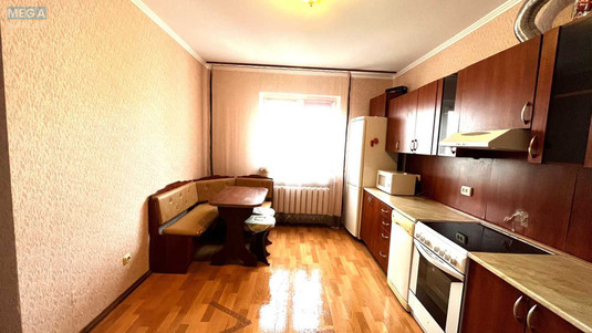 Оренда 1 кімнатної квартири, <a class="location-link" href="/kiev/" title="Недвижимость Київ">Київ</a>, <a class="location-link" href="/kiev/darnickij/" title="Недвижимость Дарницький район">Дарницький р-н</a>, Урлівська вул., 19 (изображение 3)