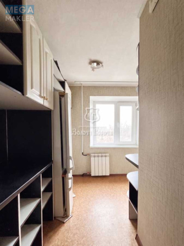 Продаж 1 кімнатної квартири (26,5/13/5,3), 8 пов. 9 пов. будинку, <a class="location-link" href="/kiev/" title="Недвижимость Київ">Київ</a>, <a class="location-link" href="/kiev/shevchenkovskij/" title="Недвижимость Шевченківський район">Шевченківський р-н</a>, Лукянівська вул., 7 (изображение 3)