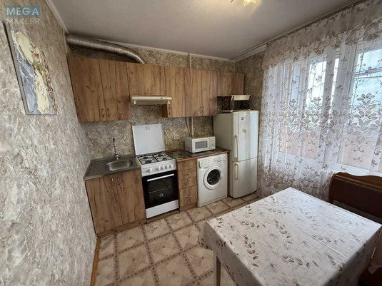 Оренда 2 кімнатної квартири, <a class="location-link" href="/kiev/" title="Недвижимость Київ">Київ</a>, <a class="location-link" href="/kiev/dneprovskij/" title="Недвижимость Дніпровський район">Дніпровський р-н</a>, Братиславская ул., 2 (изображение 17)