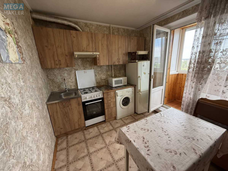 Оренда 2 кімнатної квартири, <a class="location-link" href="/kiev/" title="Недвижимость Київ">Київ</a>, <a class="location-link" href="/kiev/dneprovskij/" title="Недвижимость Дніпровський район">Дніпровський р-н</a>, Братиславская ул., 2 (изображение 18)