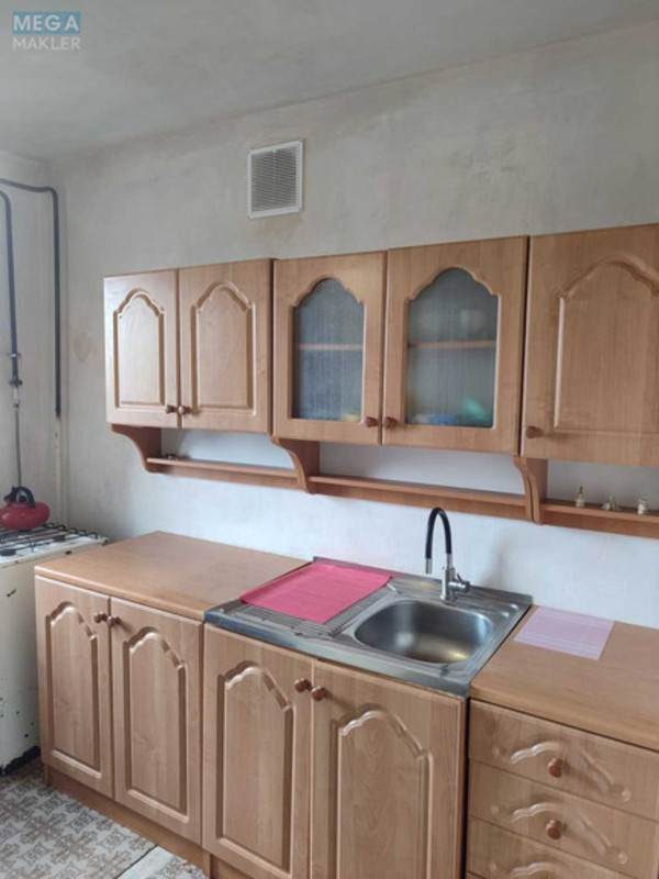 Продаж 1 кімнатної квартири (40/21/7), 9 пов. 9 пов. будинку, <a class="location-link" href="/smela/" title="Недвижимость Сміла">Сміла</a>, Свердлова (изображение 8)