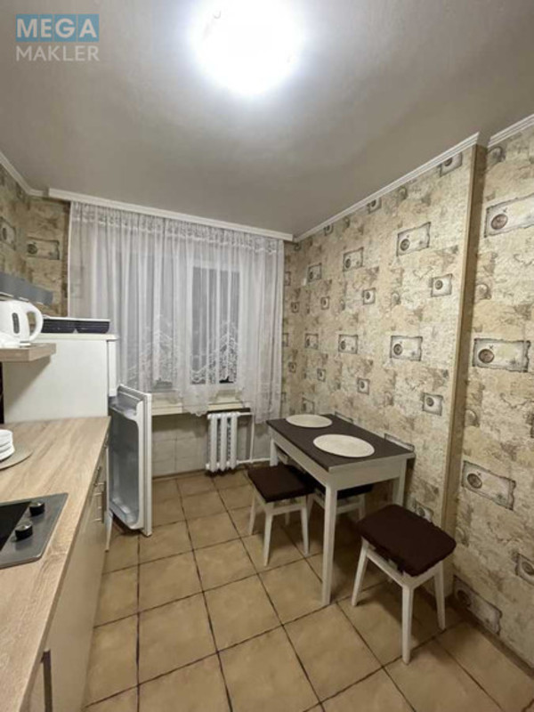 Оренда 1 кімнатної квартири, <a class="location-link" href="/kiev/" title="Недвижимость Київ">Київ</a>, <a class="location-link" href="/kiev/dneprovskij/" title="Недвижимость Дніпровський район">Дніпровський р-н</a>, Дмитрия Багалия ул., 8а (изображение 2)