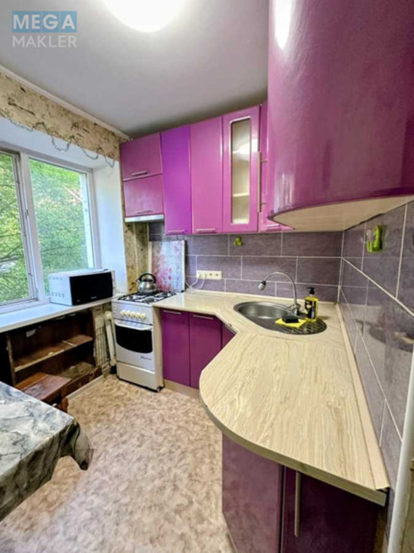 Оренда 3 кімнатної квартири, <a class="location-link" href="/odessa/" title="Недвижимость Одеса">Одеса</a>, <a class="location-link" href="/odessa/suvorovskij/" title="Недвижимость Суворовський район">Суворовський р-н</a>, Героев Обороны Одессы, 54 (изображение 6)