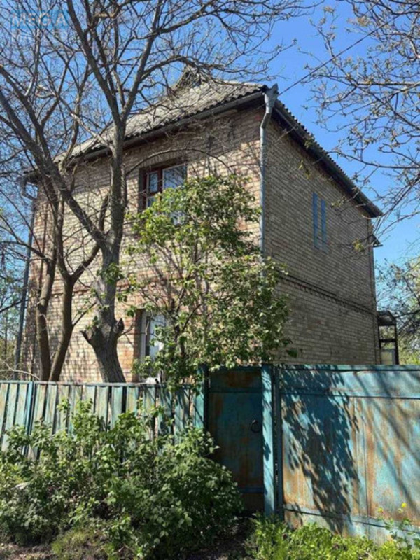 Продаж дома, 2&nbsp;поверху, 87,30&nbsp;кв.м, 5&nbsp;кімнат, ділянка 7,40&nbsp;соток, <a class="location-link" href="/kiev/" title="Недвижимость Київ">Київ</a>, <a class="location-link" href="/kiev/darnickij/" title="Недвижимость Дарницький район">Дарницький р-н</a>, Центральная ул. (изображение 23)