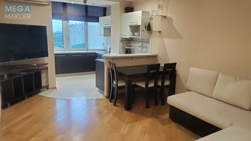 Оренда 2 кімнатної квартири, <a class="location-link" href="/kiev/" title="Недвижимость Київ">Київ</a>, <a class="location-link" href="/kiev/goloseevskij/" title="Недвижимость Голосіївський район">Голосіївський р-н</a>, Ломоносова ул., 60/5 (изображение 2)