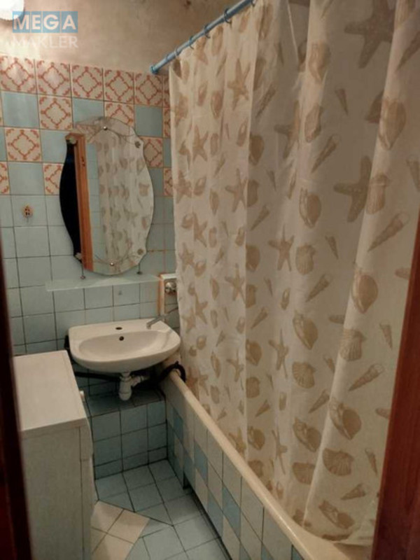 Оренда 2 кімнатної квартири, <a class="location-link" href="/kiev/" title="Недвижимость Київ">Київ</a>, <a class="location-link" href="/kiev/solomenskij/" title="Недвижимость Солом'янський район">Солом'янський р-н</a>, Чоколовский бульв. (изображение 9)