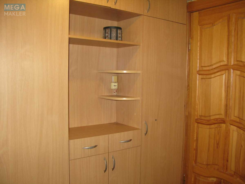 Оренда 2 кімнатної квартири, <a class="location-link" href="/kiev/" title="Недвижимость Київ">Київ</a>, <a class="location-link" href="/kiev/solomenskij/" title="Недвижимость Солом'янський район">Солом'янський р-н</a>, Чоколовский бульв. (изображение 13)