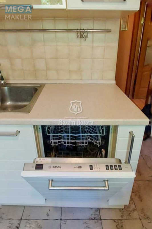 Продаж 2 кімнатної квартири (47/29/6), 5 пов. 5 пов. будинку, <a class="location-link" href="/kiev/" title="Недвижимость Київ">Київ</a>, <a class="location-link" href="/kiev/solomenskij/" title="Недвижимость Солом'янський район">Солом'янський р-н</a>, Метробудівська вул., 7 (изображение 11)