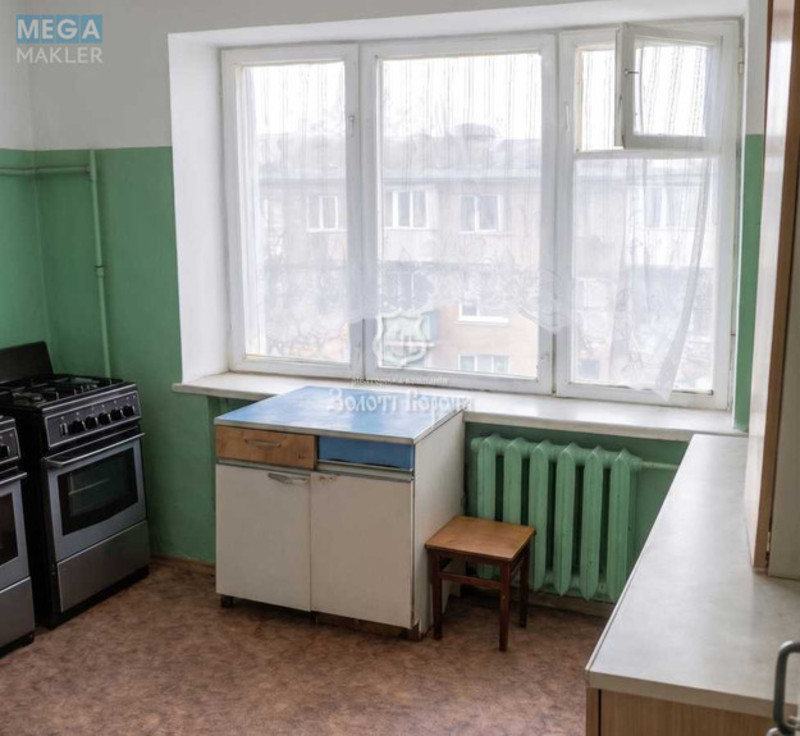 Продаж 7 кімнатної квартири (17,5/?/?), 5 пов. 5 пов. будинку, <a class="location-link" href="/kiev/" title="Недвижимость Київ">Київ</a>, <a class="location-link" href="/kiev/svyatoshinskij/" title="Недвижимость Святошинський район">Святошинський р-н</a>, Академіка Доброхотова вул., 8 (изображение 6)