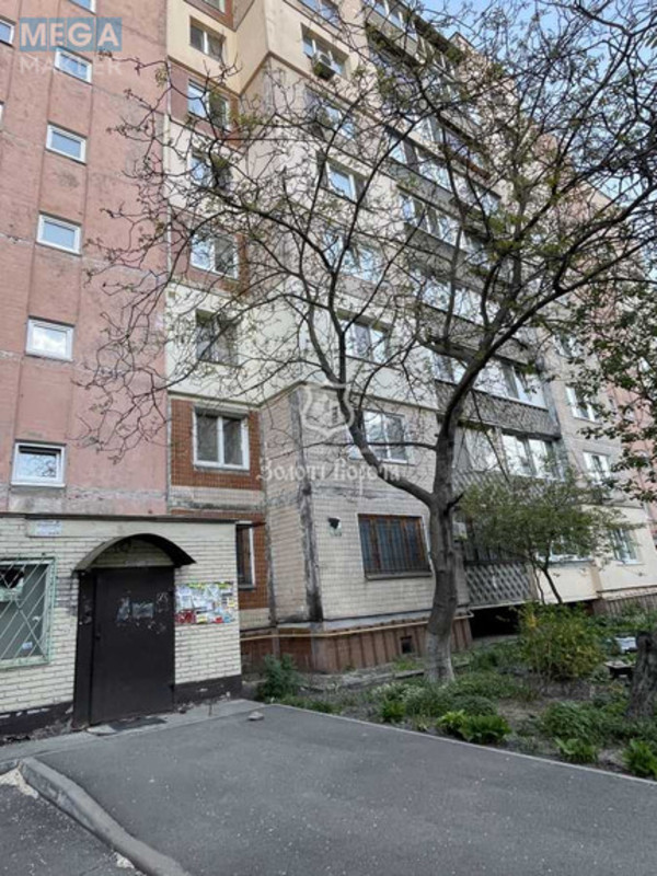 Продаж 5 кімнатної квартири (101/68/9,5), 1 пов. 9 пов. будинку, <a class="location-link" href="/kiev/" title="Недвижимость Київ">Київ</a>, <a class="location-link" href="/kiev/goloseevskij/" title="Недвижимость Голосіївський район">Голосіївський р-н</a>, Васильківська вул., 38 (изображение 21)
