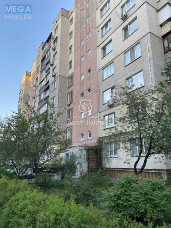 Продаж 5 кімнатної квартири (101/68/9,5), 1 пов. 9 пов. будинку, <a class="location-link" href="/kiev/" title="Недвижимость Київ">Київ</a>, <a class="location-link" href="/kiev/goloseevskij/" title="Недвижимость Голосіївський район">Голосіївський р-н</a>, Васильківська вул., 38 (изображение 22)
