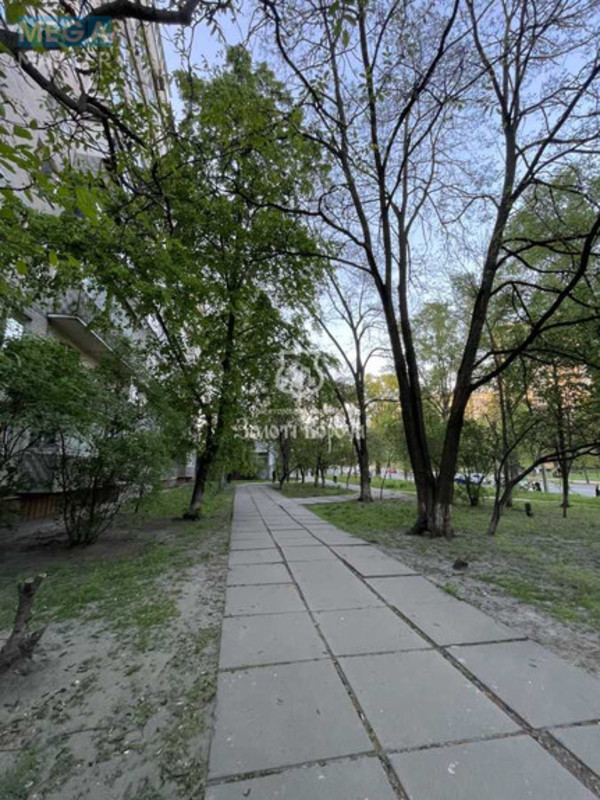 Продаж 5 кімнатної квартири (101/68/9,5), 1 пов. 9 пов. будинку, <a class="location-link" href="/kiev/" title="Недвижимость Київ">Київ</a>, <a class="location-link" href="/kiev/goloseevskij/" title="Недвижимость Голосіївський район">Голосіївський р-н</a>, Васильківська вул., 38 (изображение 24)