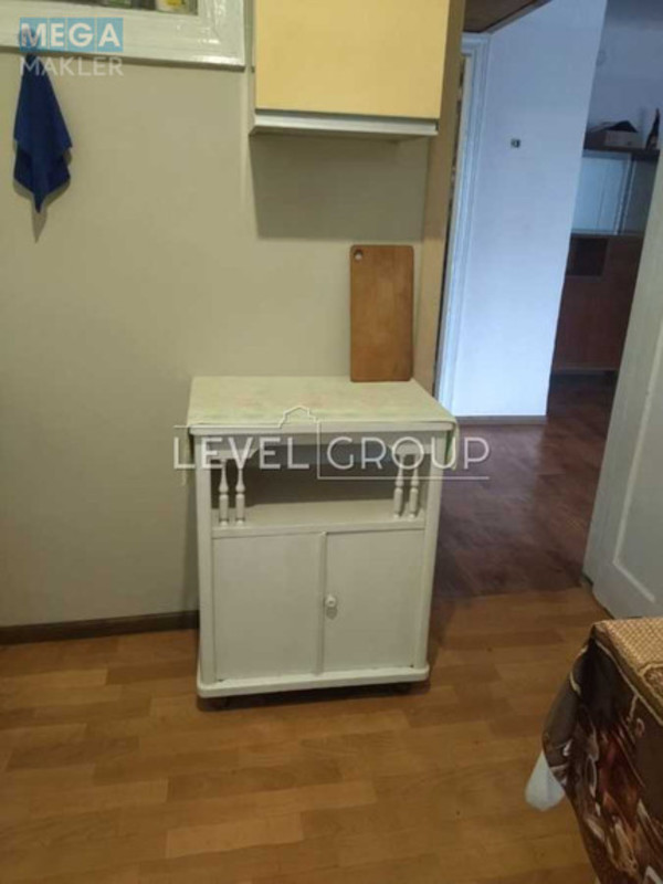 Продаж 1 кімнатної квартири (31,3/17/6,1), 3 пов. 5 пов. будинку, <a class="location-link" href="/kiev/" title="Недвижимость Київ">Київ</a>, <a class="location-link" href="/kiev/dneprovskij/" title="Недвижимость Дніпровський район">Дніпровський р-н</a>, Юрія Гагаріна просп., 20 (изображение 4)