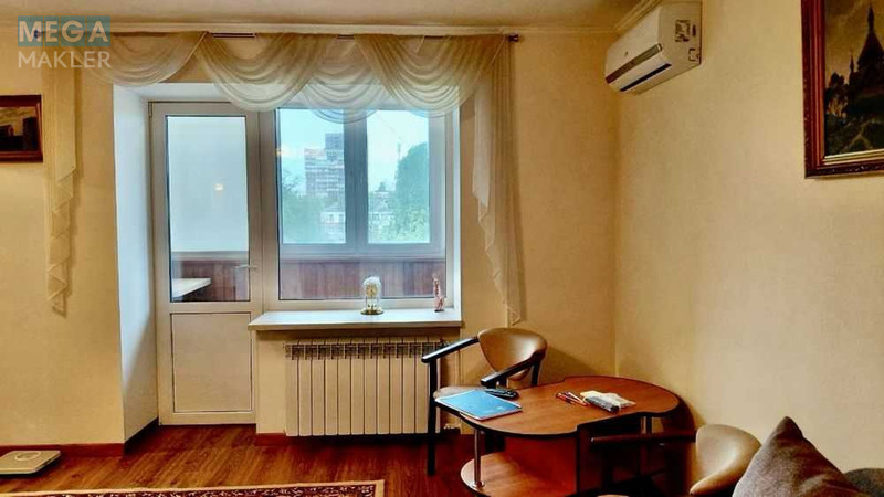 Продаж 1 кімнатної квартири (39/18/8), 6 пов. 9 пов. будинку, <a class="location-link" href="/kiev/" title="Недвижимость Київ">Київ</a>, <a class="location-link" href="/kiev/shevchenkovskij/" title="Недвижимость Шевченківський район">Шевченківський р-н</a>, Академика Щусева ул., 12а (изображение 12)