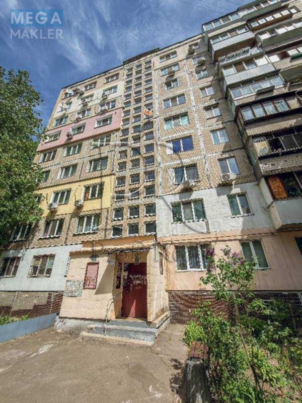 Продаж 2 кімнатної квартири (45/27/8), 1 пов. 9 пов. будинку, <a class="location-link" href="/kiev/" title="Недвижимость Київ">Київ</a>, <a class="location-link" href="/kiev/svyatoshinskij/" title="Недвижимость Святошинський район">Святошинський р-н</a>, Юри Гната вулиця, 12 (изображение 19)