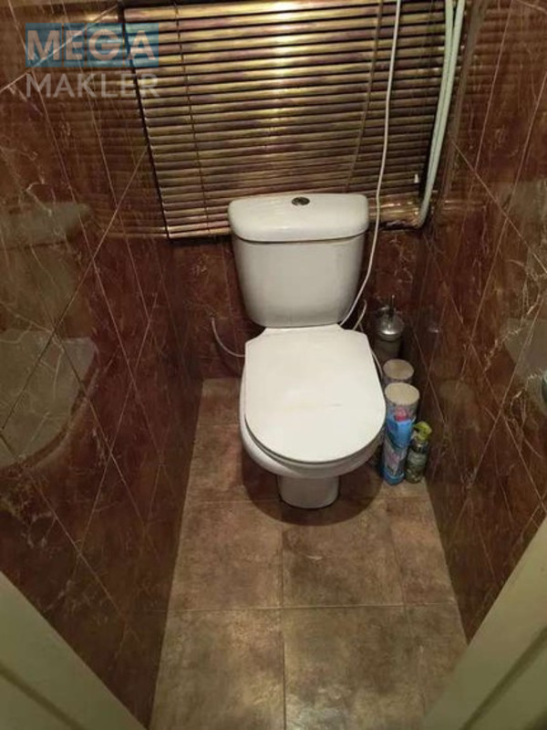 Продаж 3 кімнатної квартири (95/51/10), 1 пов. 9 пов. будинку, <a class="location-link" href="/kiev/" title="Недвижимость Київ">Київ</a>, <a class="location-link" href="/kiev/solomenskij/" title="Недвижимость Солом'янський район">Солом'янський р-н</a>, Ереванская ул., 10А ( <img src="https://megamakler.com.ua/metro/00ff00.gif" alt="" class="metro" /> м. Дорогожичи ) (изображение 5)