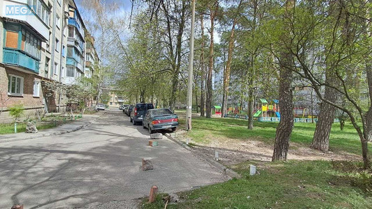 Продаж 2 кімнатної квартири (46,8/33,4/5,8), 2 пов. 5 пов. будинку, <a class="location-link" href="/kiev/" title="Недвижимость Київ">Київ</a>, <a class="location-link" href="/kiev/darnickij/" title="Недвижимость Дарницький район">Дарницький р-н</a>, Бориспольская ул., 43 (изображение 5)