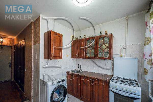 Продаж 3 кімнатної квартири (63/42/8), 8 пов. 9 пов. будинку, <a class="location-link" href="/kiev/" title="Недвижимость Київ">Київ</a>, <a class="location-link" href="/kiev/svyatoshinskij/" title="Недвижимость Святошинський район">Святошинський р-н</a>, Наумова Генерала вулиця, 41 (изображение 2)
