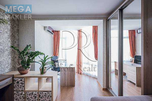 Продаж 3 кімнатної квартири (103/59/19), 9 пов. 15 пов. будинку, <a class="location-link" href="/kiev/" title="Недвижимость Київ">Київ</a>, <a class="location-link" href="/kiev/goloseevskij/" title="Недвижимость Голосіївський район">Голосіївський р-н</a>, Ломоносова вулиця, 54 (изображение 3)