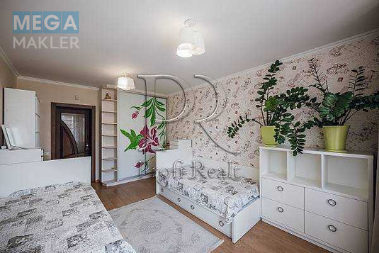 Продаж 3 кімнатної квартири (103/59/19), 9 пов. 15 пов. будинку, <a class="location-link" href="/kiev/" title="Недвижимость Київ">Київ</a>, <a class="location-link" href="/kiev/goloseevskij/" title="Недвижимость Голосіївський район">Голосіївський р-н</a>, Ломоносова вулиця, 54 (изображение 10)