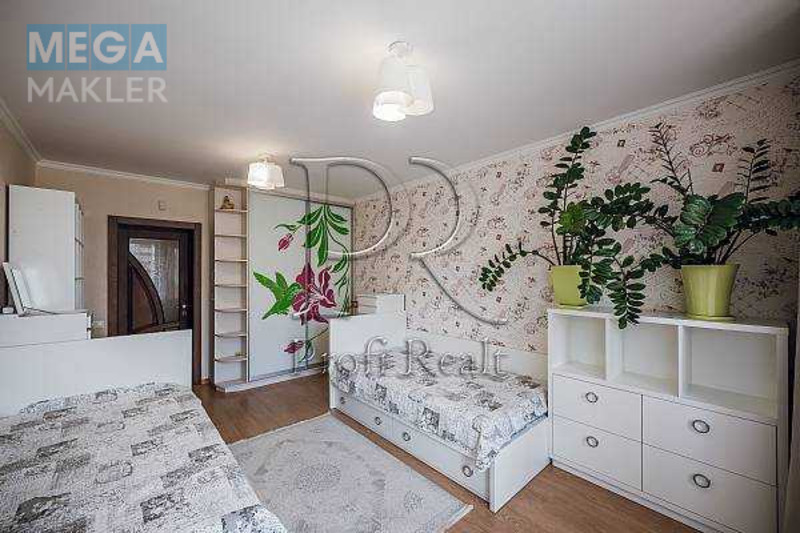 Продаж 3 кімнатної квартири (103/59/19), 9 пов. 15 пов. будинку, <a class="location-link" href="/kiev/" title="Недвижимость Київ">Київ</a>, <a class="location-link" href="/kiev/goloseevskij/" title="Недвижимость Голосіївський район">Голосіївський р-н</a>, Ломоносова вулиця, 54 (изображение 10)