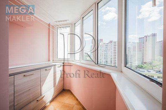 Продаж 3 кімнатної квартири (103/59/19), 9 пов. 15 пов. будинку, <a class="location-link" href="/kiev/" title="Недвижимость Київ">Київ</a>, <a class="location-link" href="/kiev/goloseevskij/" title="Недвижимость Голосіївський район">Голосіївський р-н</a>, Ломоносова вулиця, 54 (изображение 12)