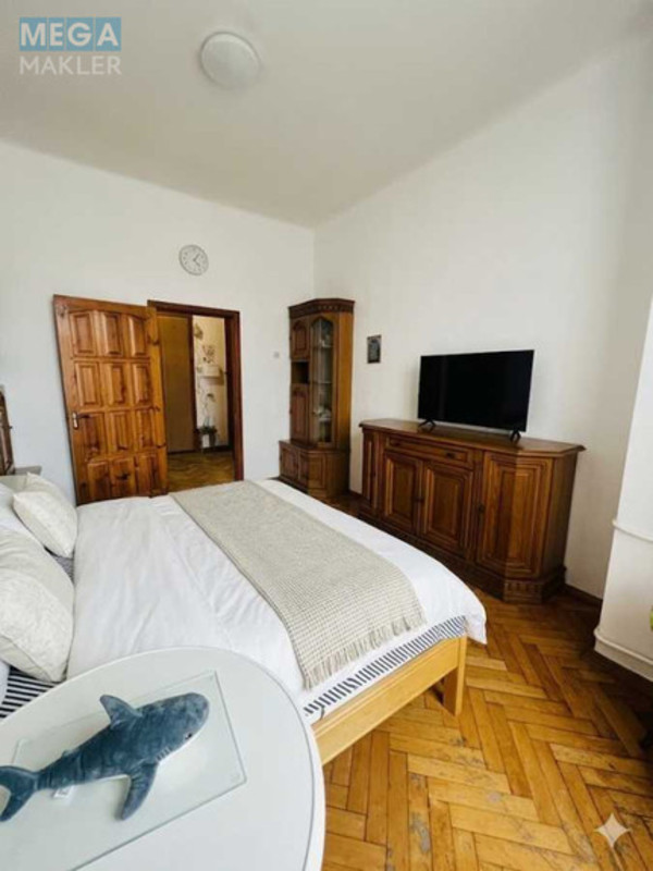 Продаж 2 кімнатної квартири (56/33/8), 3 пов. 5 пов. будинку, <a class="location-link" href="/kiev/" title="Недвижимость Київ">Київ</a>, <a class="location-link" href="/kiev/dneprovskij/" title="Недвижимость Дніпровський район">Дніпровський р-н</a>, Верховної Ради бульв., 13 (изображение 2)