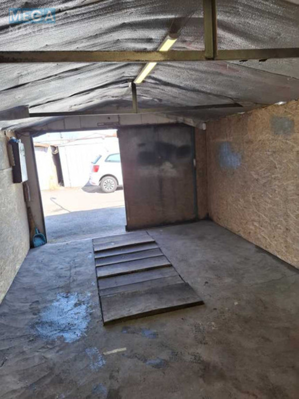 Оренда комерційної нерухомості, 33&nbsp;кв.м, <a class="location-link" href="/kiev/" title="Недвижимость Київ">Київ</a>, <a class="location-link" href="/kiev/darnickij/" title="Недвижимость Дарницький район">Дарницький р-н</a>, Сортировочная ул., 22 (изображение 3)