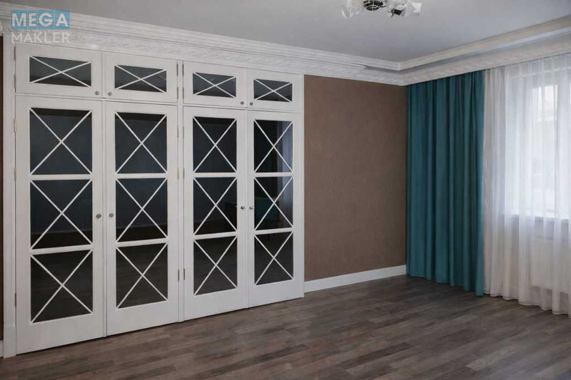 Продаж 4 кімнатної квартири (126/79/15), 3 пов. 30 пов. будинку, <a class="location-link" href="/kiev/" title="Недвижимость Київ">Київ</a>, <a class="location-link" href="/kiev/darnickij/" title="Недвижимость Дарницький район">Дарницький р-н</a>, Александра Мишуги ул., 12 (изображение 8)